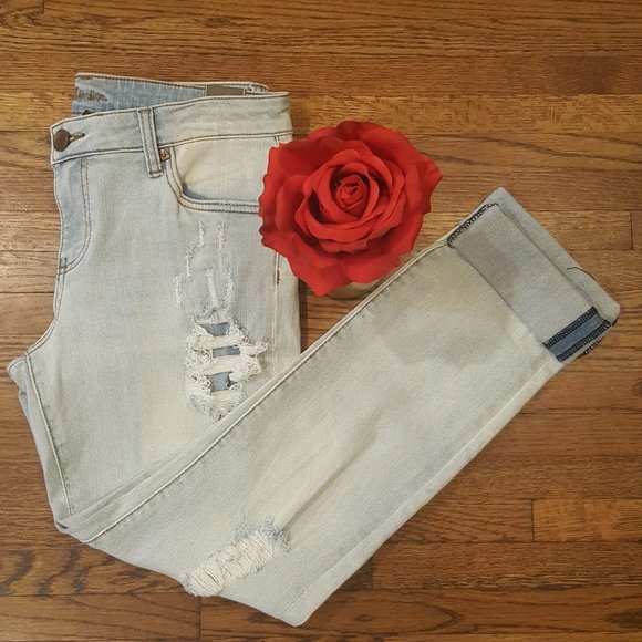 Kut from the Kloth Denim - Kut from the Kloth Crop Distressed Boyfriend Jeans